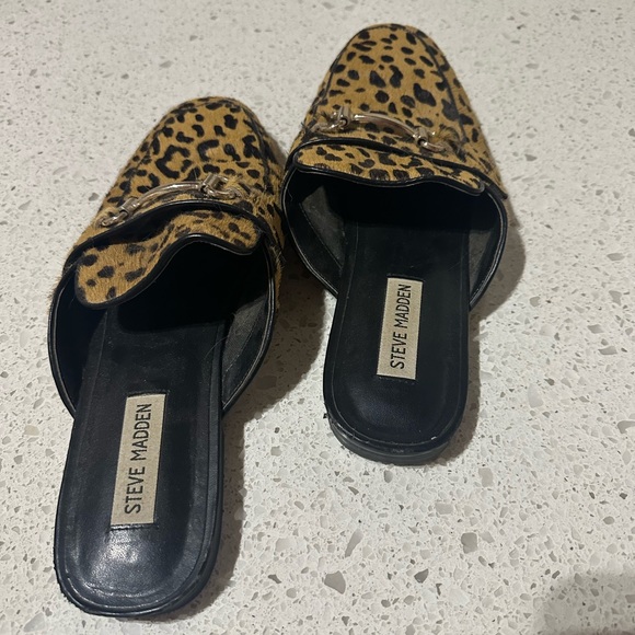 Steve Madden Slides - Picture 2 of 3